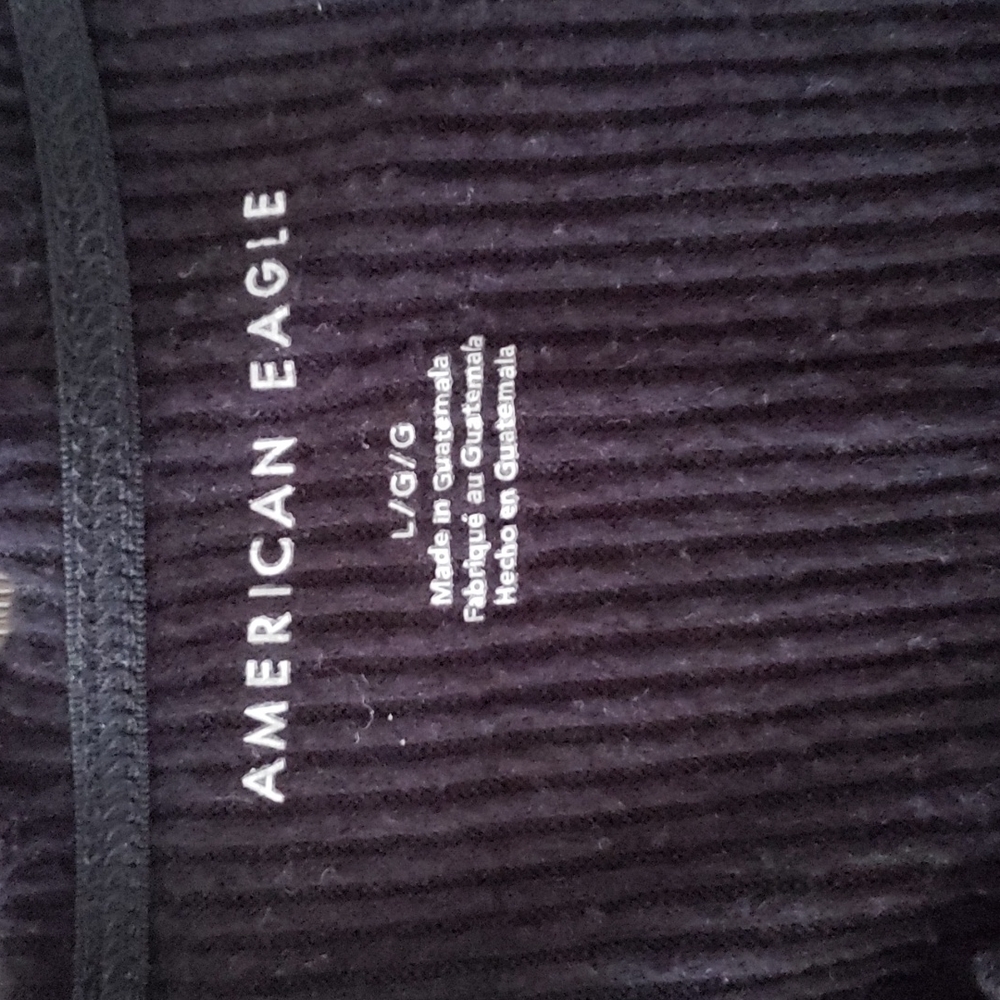 American Eagle top - Picture 2 of 2